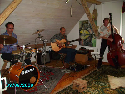 September 2006, Antares Trio mit Liviu Jean Manciu, Tiny Schmauch und Pit Gogl